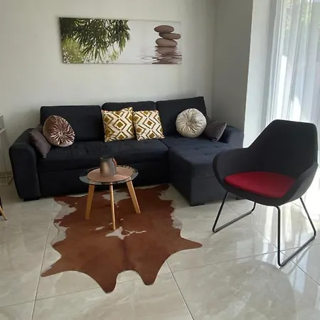 アパート Olive ウールディンゲン・ミュールホーフェン